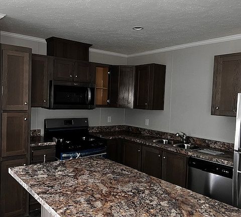 2nd image of 333 E Lakewood Blvd #142