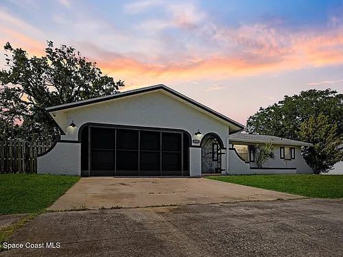 2585 Saint Michel Ave Photo 1