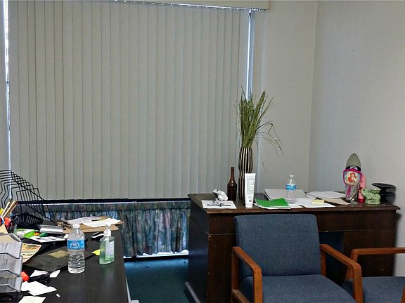 Office Building for Lease with Freeway Visibility