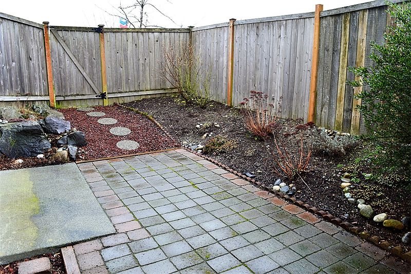 1st image of 20301 19th Ave NE APT 501