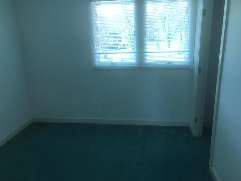 305 Village Ct — Photo 29