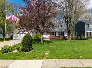 2357 Woodpark Rd, Akron, OH 44333