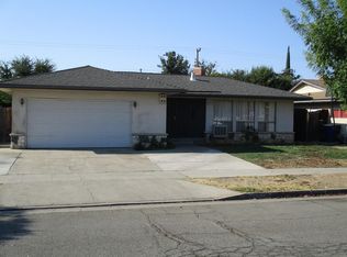 1235 E Barstow Ave, Fresno, CA