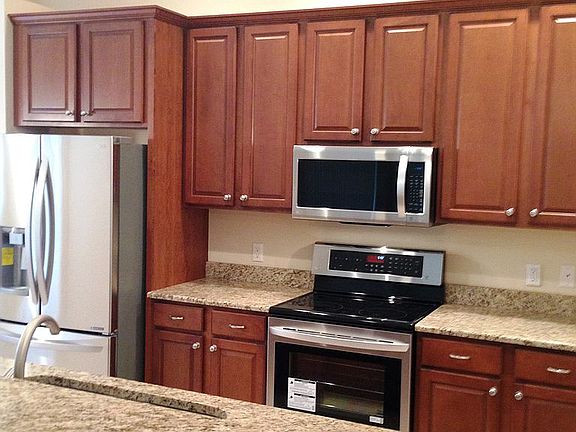 4th image of 1817 Crooked Oak Ln