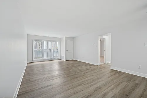 7400 Roosevelt Photo 1