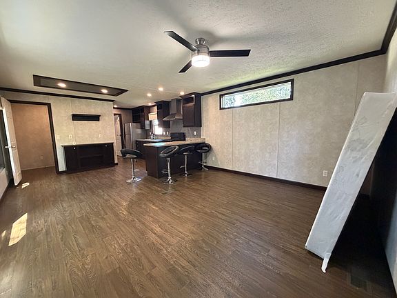 3rd image of 71 Brookside Mnr #71