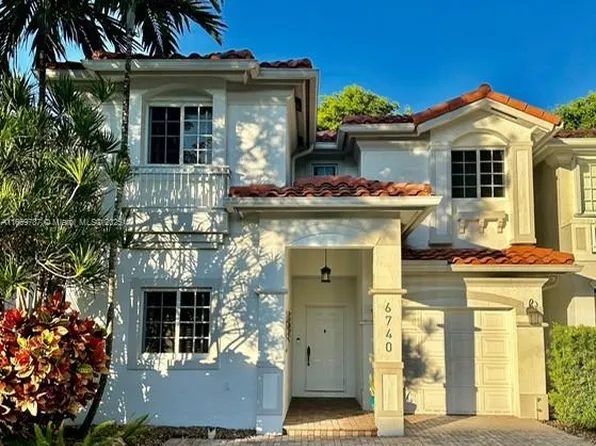 6740 NW 109th Ct, Doral, FL 33178