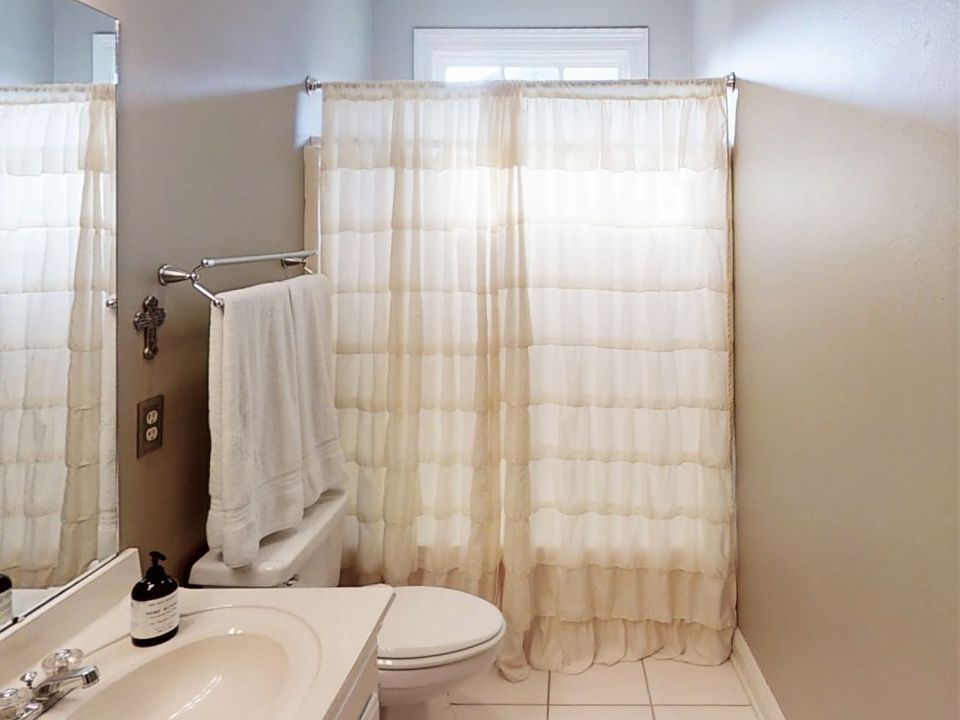 2nd image of 10418 Fernbrook Ave