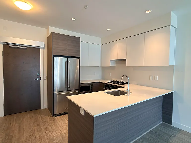 4468 Dawson St #305 — Photo 6