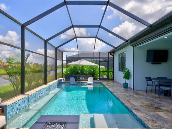 704 PINTAIL COVE, BRADENTON, FL 34212