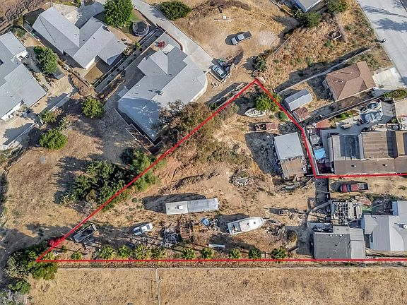 3rd image of 1555 Plover St
