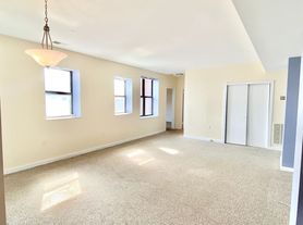 66 New York Ave NW