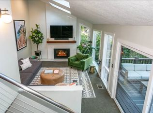 3108 SW Bennington Dr, Portland, OR 97205