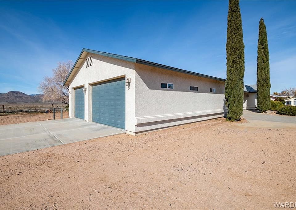1st image of 7994 E Saddleback Dr