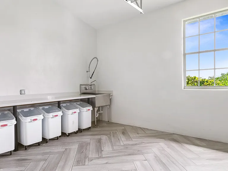 14710 Palm Beach Point Blvd — Photo 30
