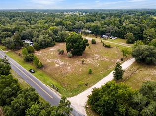 137 Northeast Ter, Williston, FL 32696