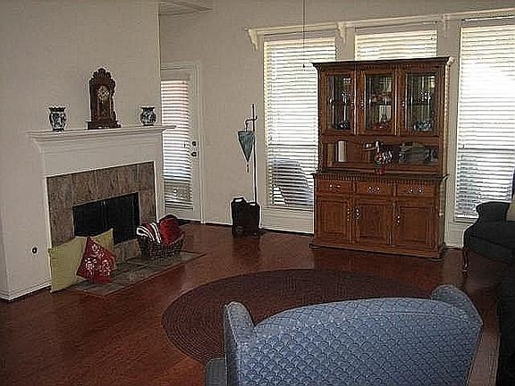 4th image of 11622 Creekwood Dr