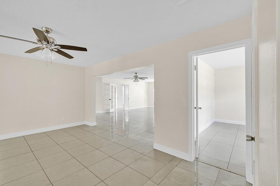 1st image of 4921 NW 39th St #0