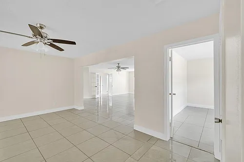 4921 NW 39th St Photo 1 4921 NW 39th St Photo 1