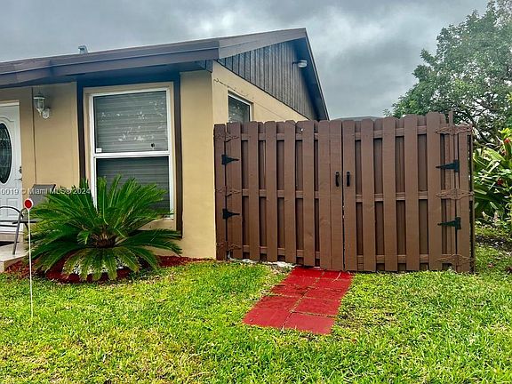 2nd image of 12216 SW 118th Ter Unit 12216