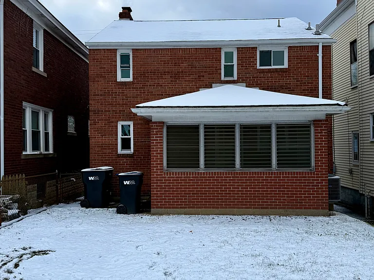 34 Wentworth Ave — Photo 20