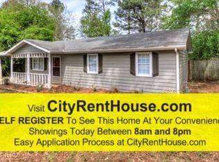 912 Oregano Ct SE, Conyers, GA 30094