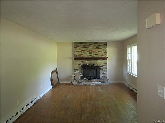 3rd image of 9381 New Kent Hwy