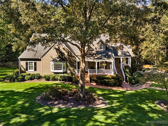 5th image of 9504 Hartford Oaks Dr