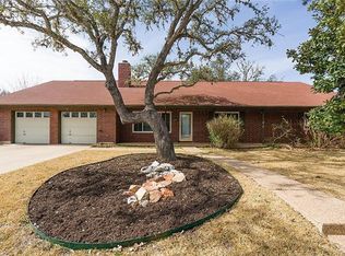6804 Fence Line Dr, Austin, TX 78749