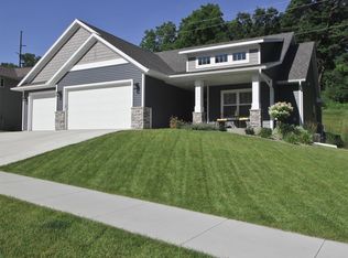 2344 Tee Time Rd SE, Rochester, MN 55904