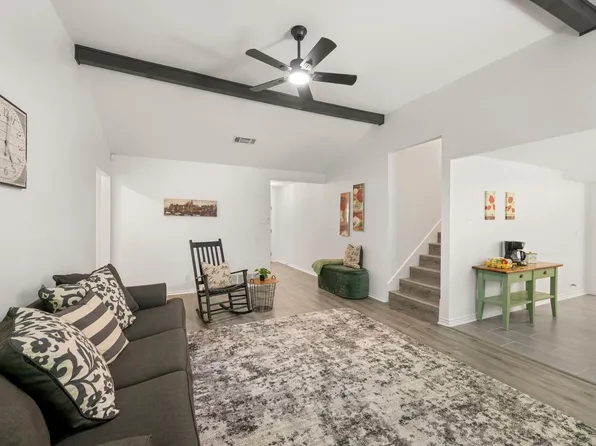 1233 Nicole Way, Burleson, TX 76028