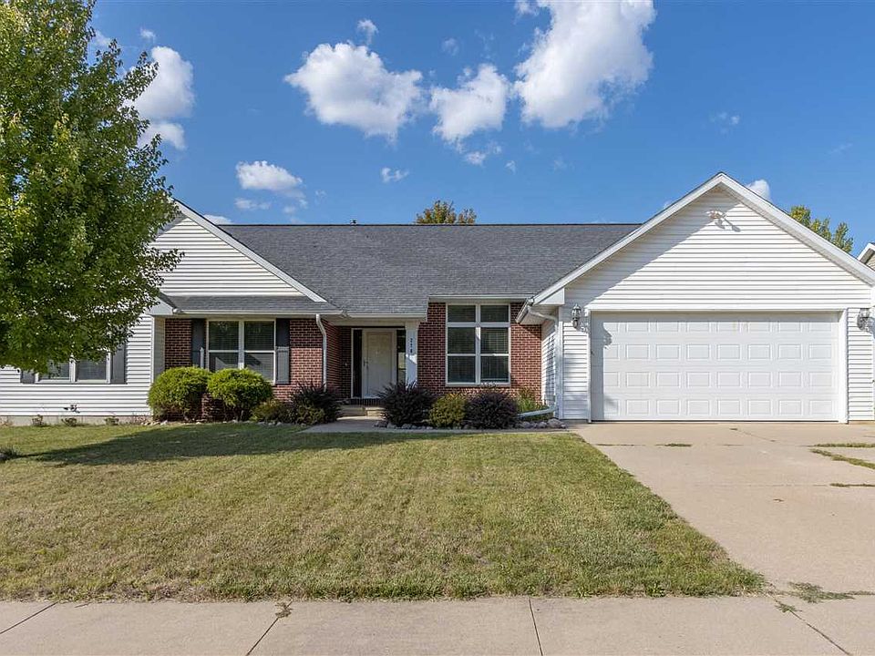 1st image of 276 W Goldfinch Dr
