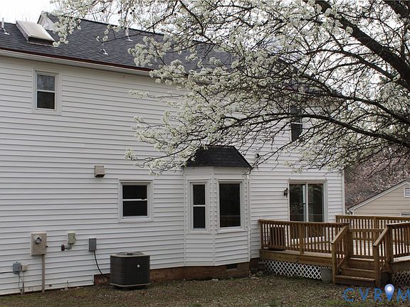 3rd image of 13909 Sagebrook Rd