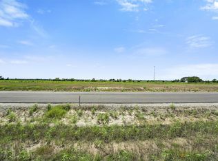 1304 Saddleback Dr, Bellville, TX 77418