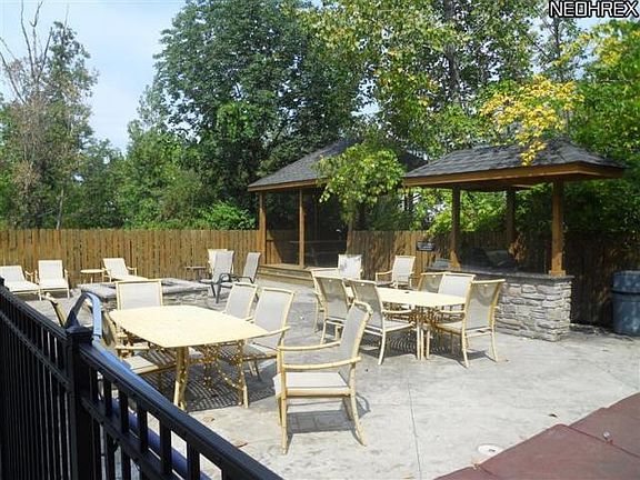 5th image of 1609 Stoney Run Cir #1609