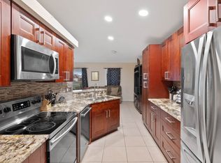 1218 Winding Rose Way, West Palm Beach, FL 33415