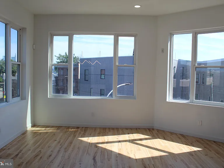 3017 Ridge Ave #B — Photo 7