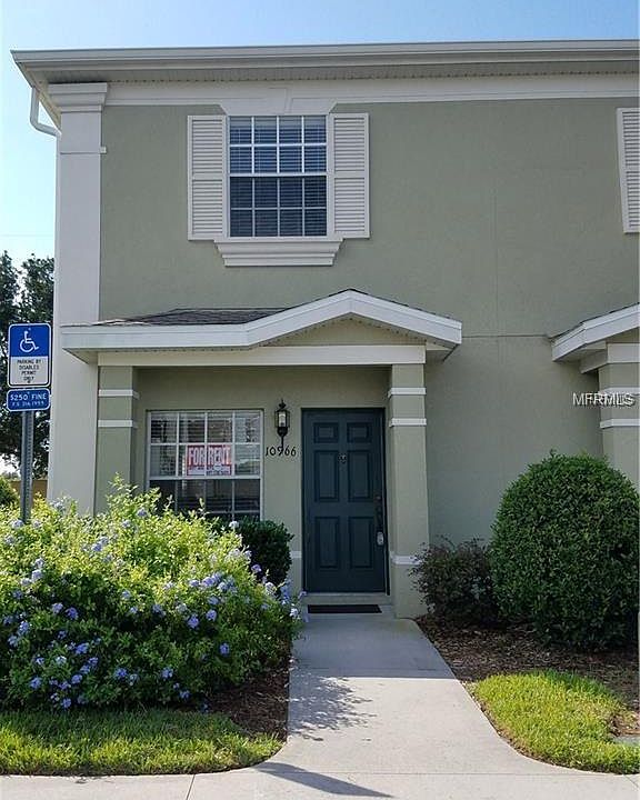 1st image of 10966 Savannah Wood Dr #152