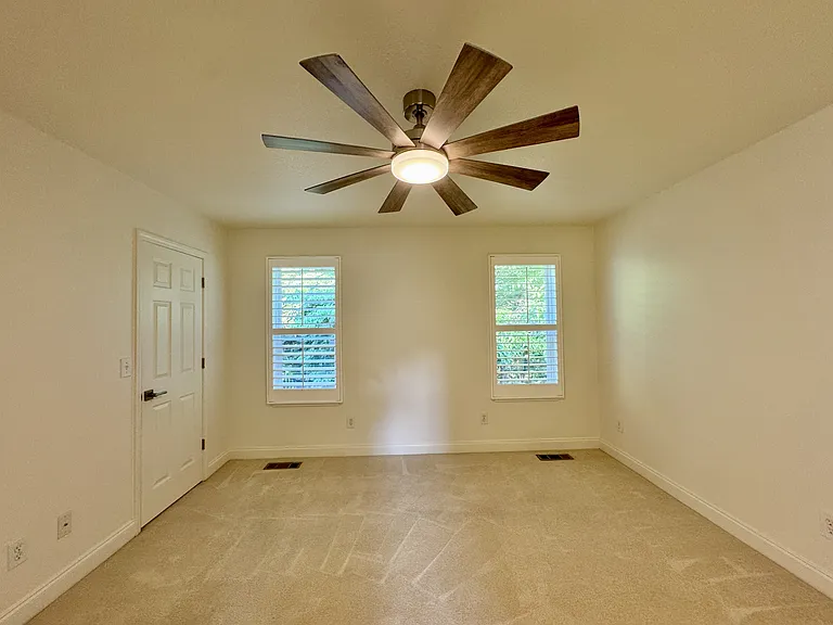 220 Konawa Ln — Photo 13