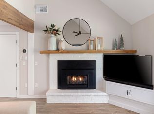 44 Stoweflake Meadows Loop #11-640/641, Stowe, VT 05672