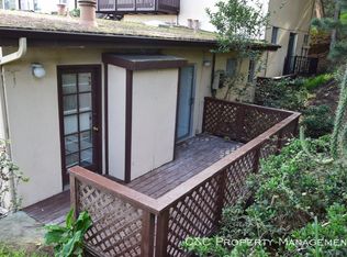 812 Lyndon St, Monterey, CA 93940