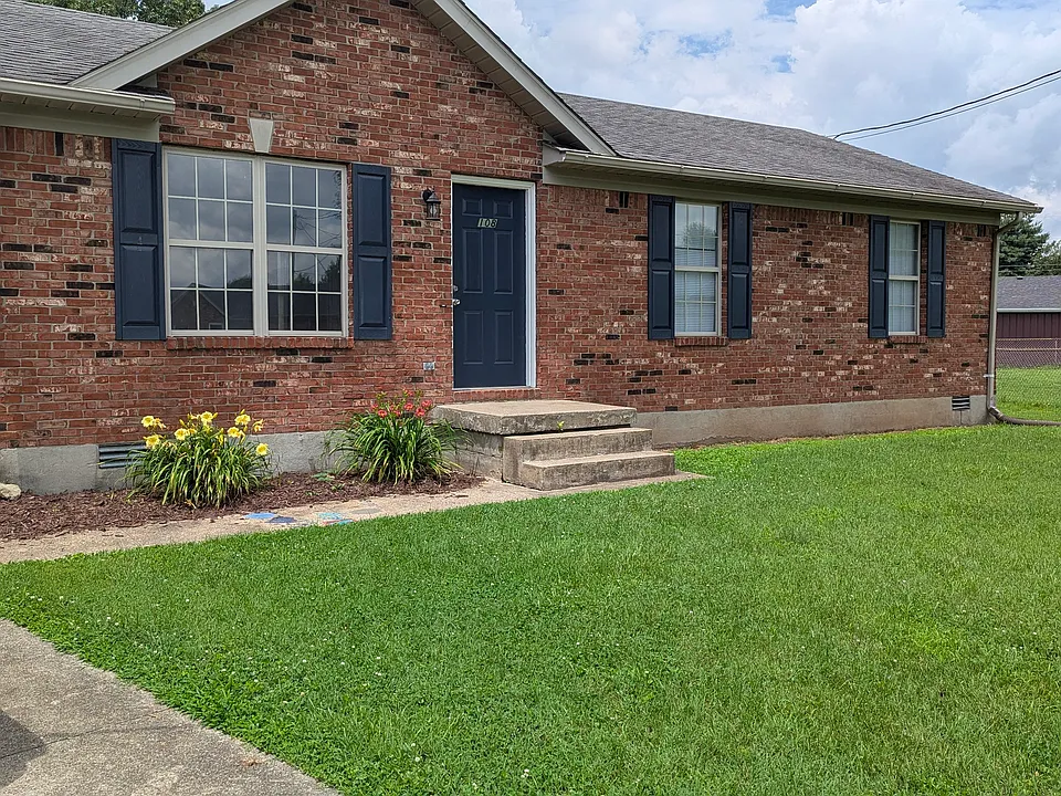 108 Cecil Ct