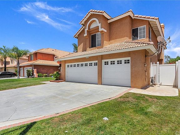 3rd image of 22872 Mesa Springs Way
