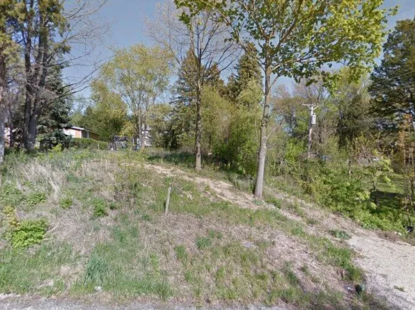 35563 N Hillside Ave, Round Lake, IL 60073