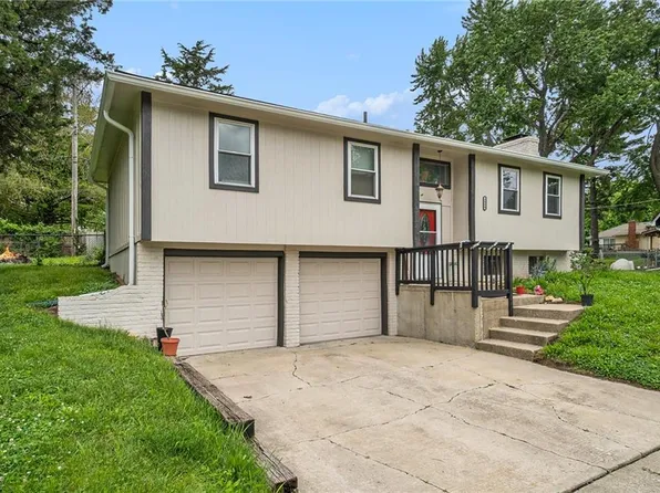 3024 S 56th St, Kansas City, KS 66106
