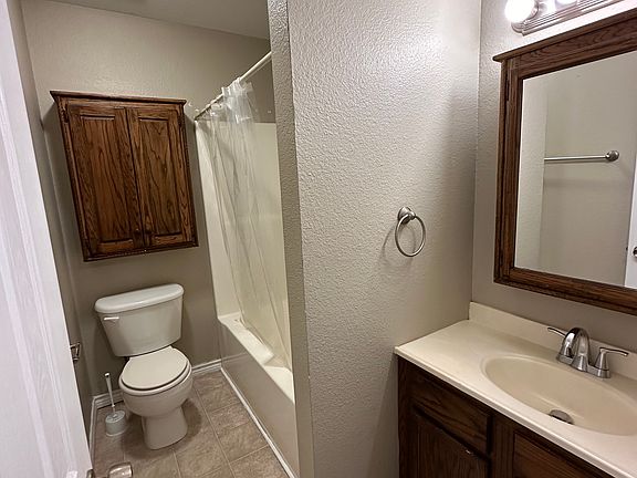 5th image of 527 Tupelo Dr Unit 106