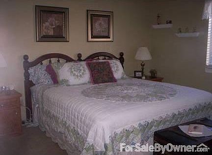 5th image of 8585 Ironwood Ave