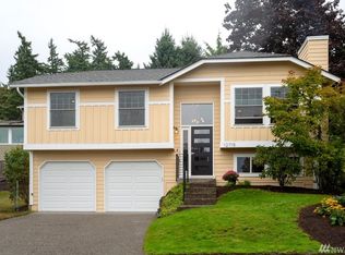12715 NE 114th St, Kirkland, WA 98033