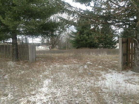 4th image of 7051 Johnson Ave