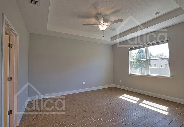 1610 Rada Ln — Photo 21